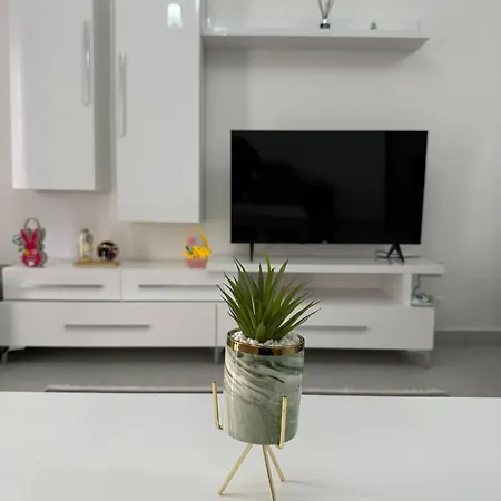 Lezha Apartments Lezhe
